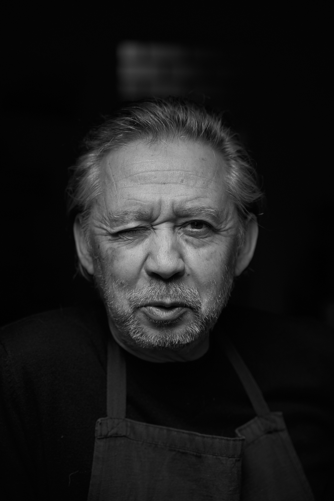 Portrait de Christian Qi, chef de la Bouillabaisse Turfu